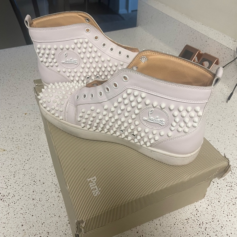 Christian louboutin shoes was only worn two times